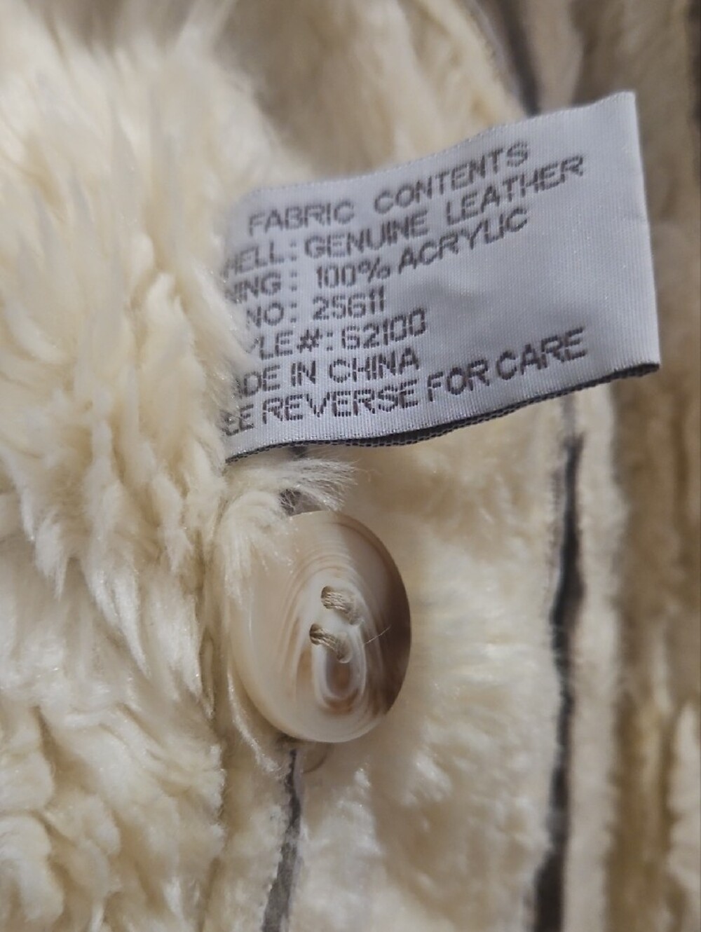 2000's XOXO Taupe Jacket with Cream Genuine Leather Feux Cream Trim - Picture 4 of 5
